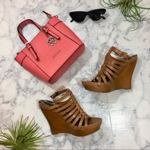 Jessica Simpson Wedges